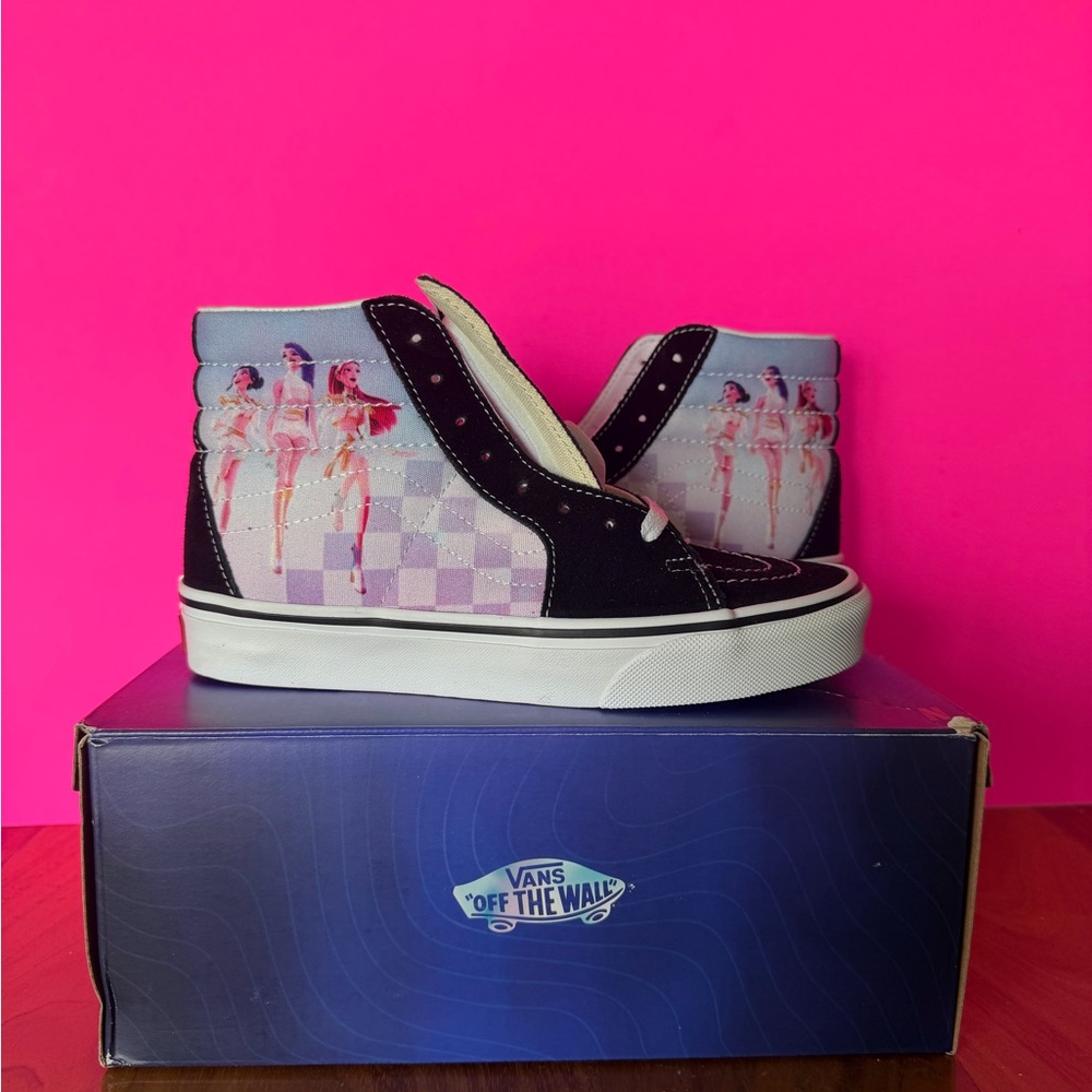 pop Black & Pink Checkerboard High-Top Sneakers